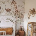 Die Tapete für das Kinderzimmer mit Safari-Motiv