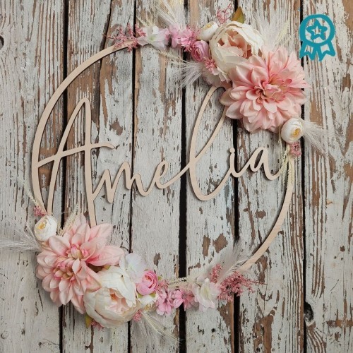 RUNDE DEKORATION MIT NAMEN (1).jpg